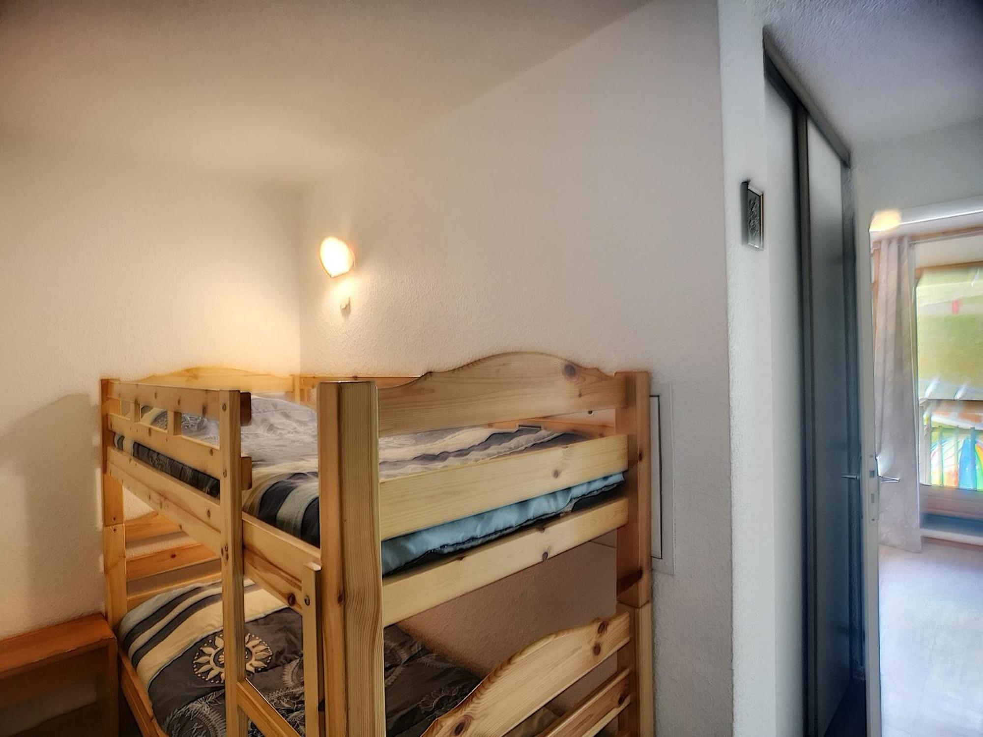 Апартаменти Studio Cabine 4 Pers, Ski Aux Pieds, Carrefour Central, Parking - Fr-1-178-105 Сен-Мартен-де-Бельвіль Екстер'єр фото